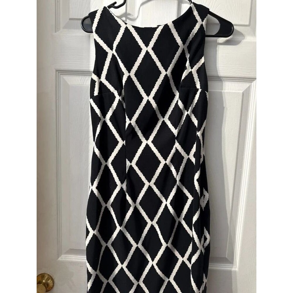 AB Studio Black & White Geometric Diamond Sleeveless Sheath Dress - Size 6